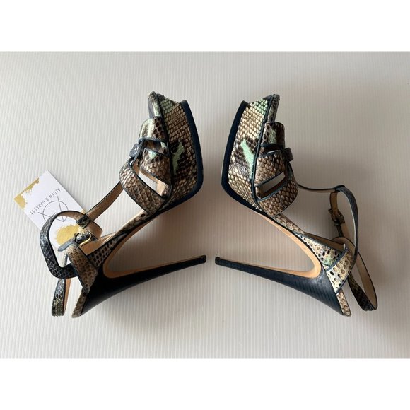 YSL Blue Leather Reptile Embossed Platform Sandals, Size 40 (IT), 10 (US) - Picture 7 of 11